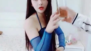 全球进化TXT（下面看绿帽献妻完整版和联系方式）老婆和两位健身肌肉大屌单男