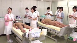 人氣巨乳豐滿女神主播叁胖最新微信福利34部 Part (32)