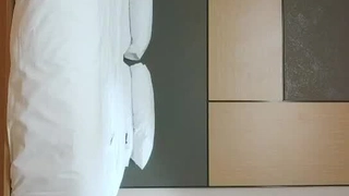 父女乱伦 我和女儿什么都做过了 但绝不插入阴道