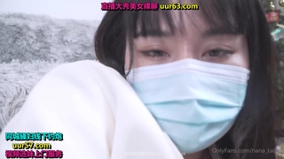 Alisa Horakova,一个惊人的宝贝,被双重插入,并在双重插入中吞下精液