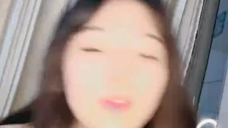 (中字)巨屌3兄弟与叔母同寝一室mp4